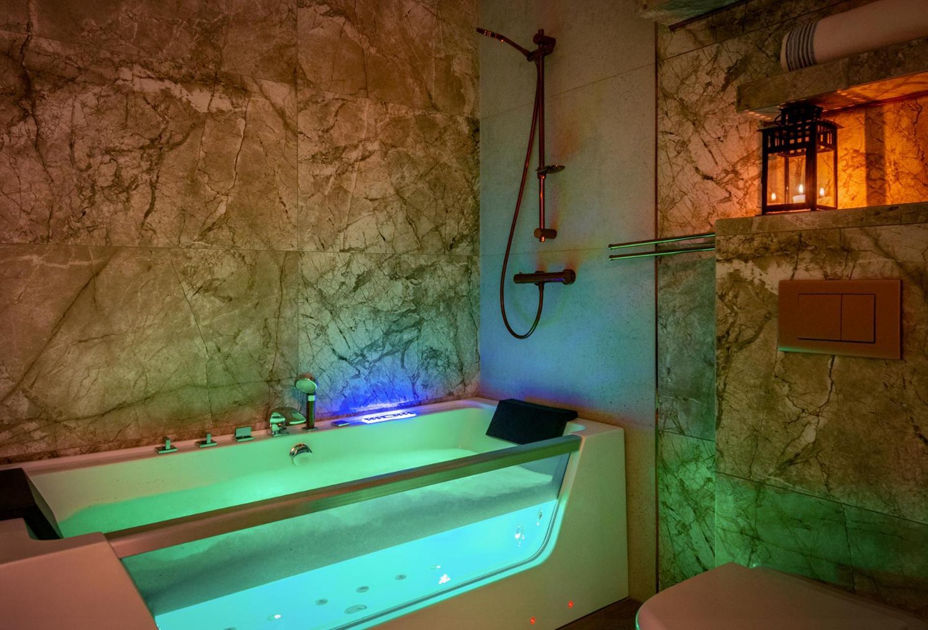 Premium Apartment For Old Town & Jewish Quarter - Balcony Plus Pool Onsite Krakau Exterior foto